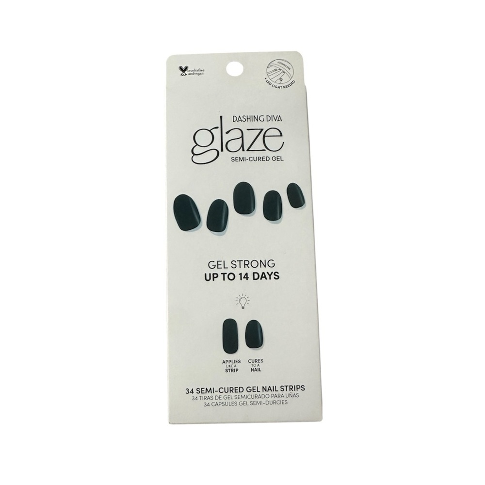 Dashing Diva Semi-Cured Gel Nail Strips 34 pc - black NIB